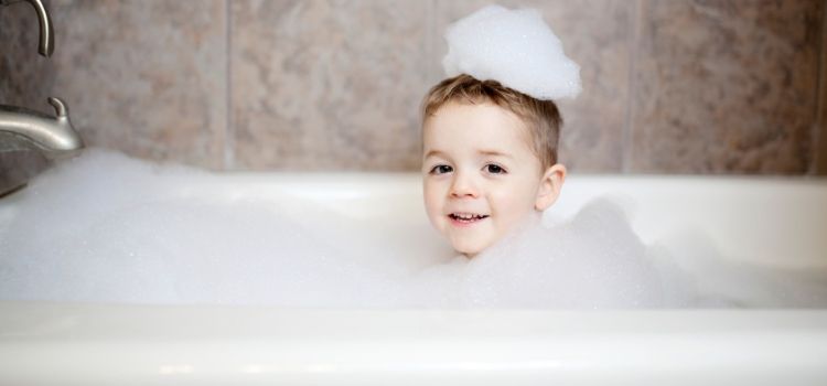Kid enjoying bath