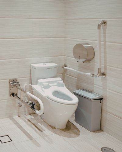 The Role of Grab Bars in Bathroom Safety