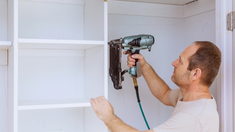 Custom Compact Shelves for Kids' Rooms