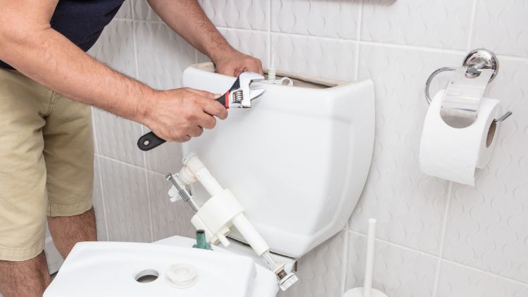 Repairing toiler