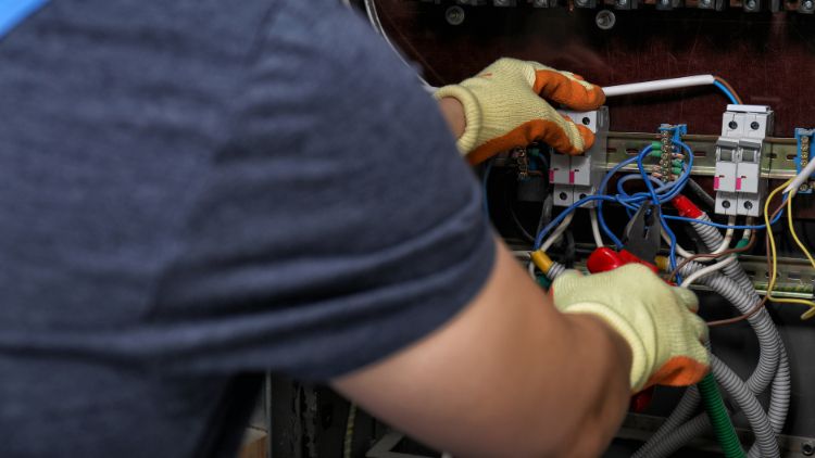 The Role of Electricians in Smart Home Setup