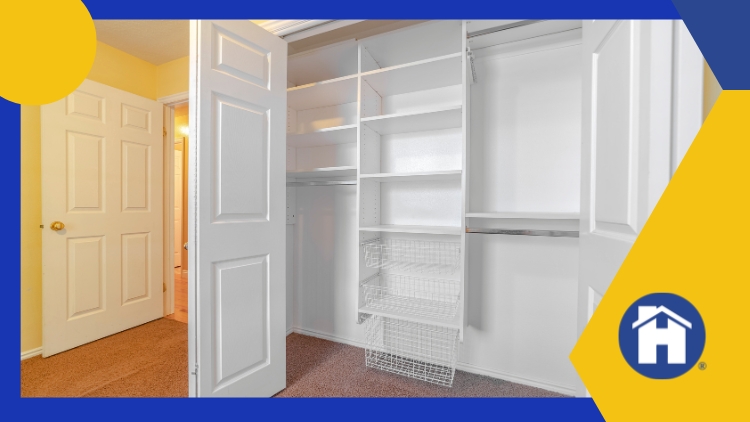 https://handymanconnection.com/hamilton/wp-content/uploads/sites/73/2024/05/The-Benefits-of-Hiring-a-Carpenter-in-Hamilton-for-Your-Custom-Built-in-Closet-Project.jpg