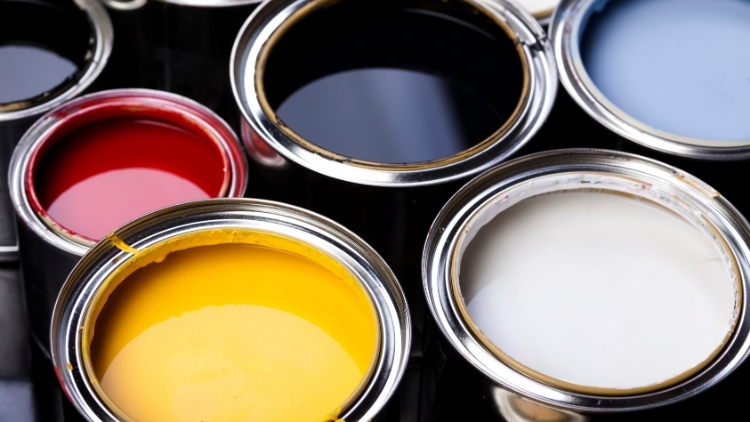 Choosing the Right Type of Paint and Finish