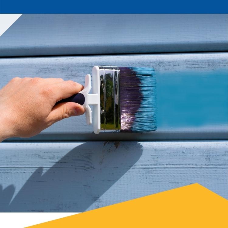 https://handymanconnection.com/mississauga/wp-content/uploads/sites/66/2022/05/Is-It-Time-To-Repaint-The-Exterior-Of-Your-Home.jpg