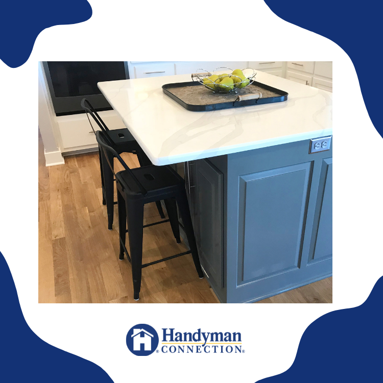 https://handymanconnection.com/saskatoon/wp-content/uploads/sites/45/2022/06/ired-Of-Your-Old-Kitchen_-Consider-These-Tips.png