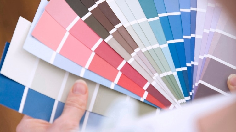 selecting paint colour for new home