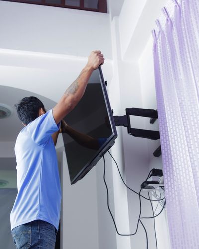 Installing Mount TV