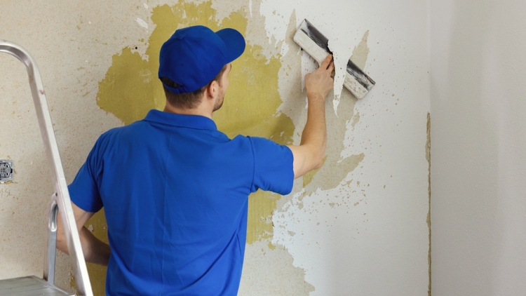 How A Handyman In Vaughan Can Help With Professional Wallpaper Removal