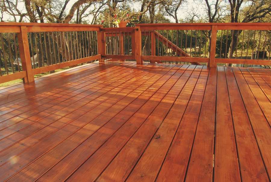 Mccoys Pressure Washing And Deck Staining